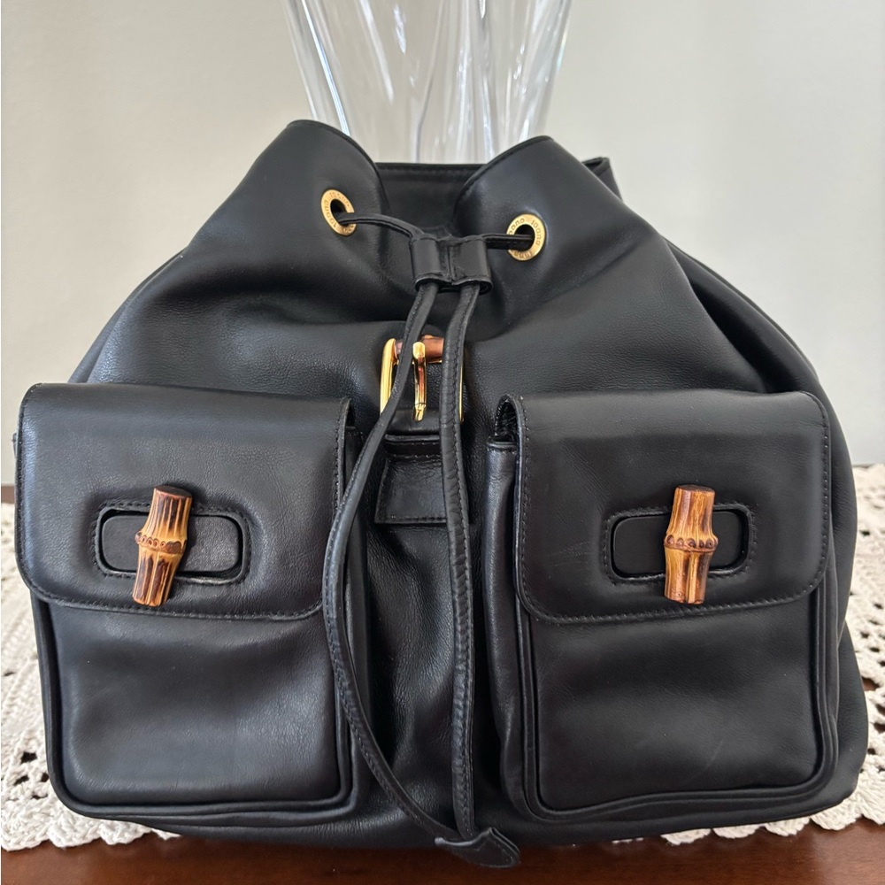 Authentic Gucci Bamboo Line Black Leather Backpack | Iconic Vintage Luxury - Picture 4 of 9